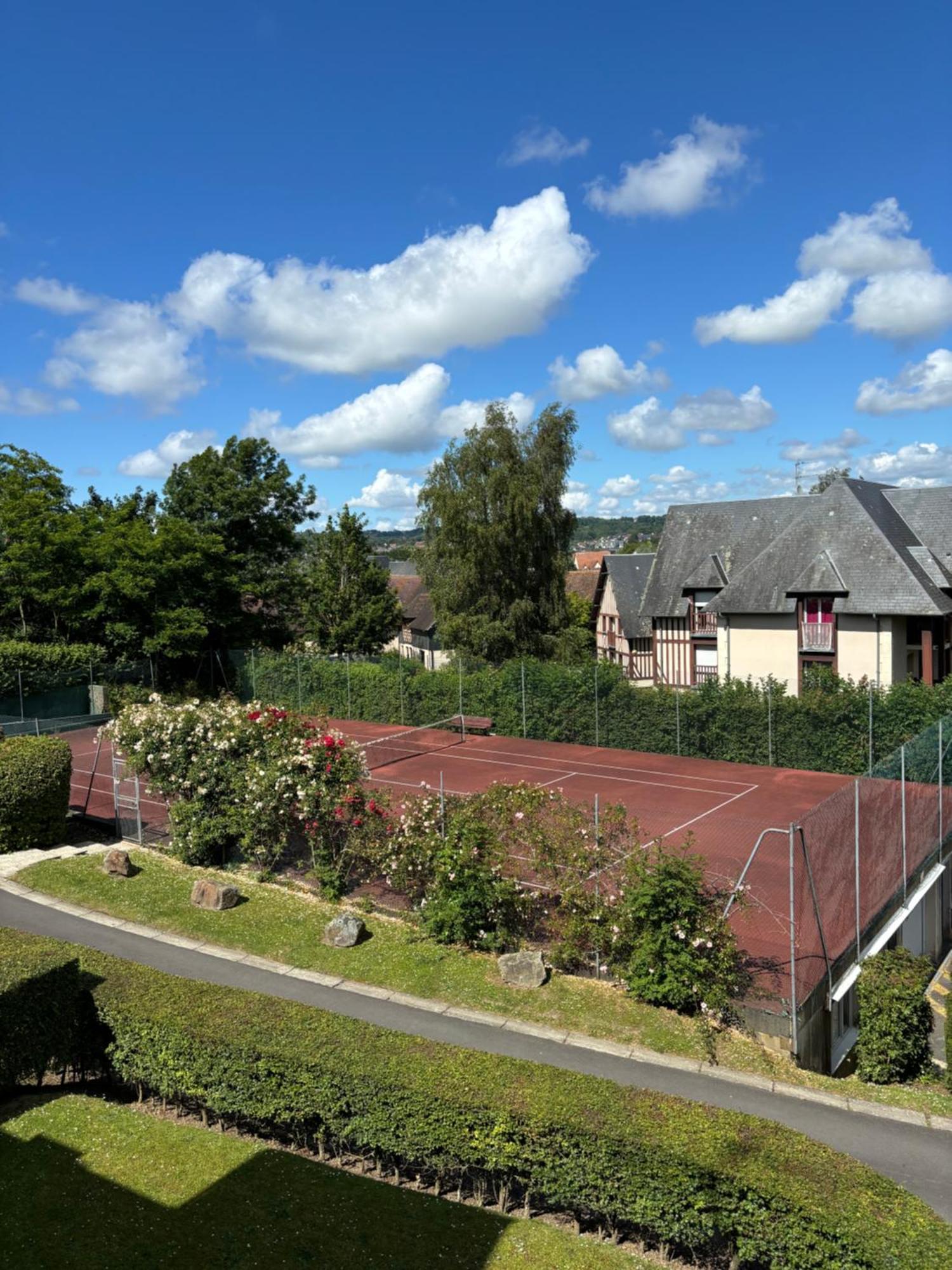 Duplex Tres Proche De Tennis Et Piscine *